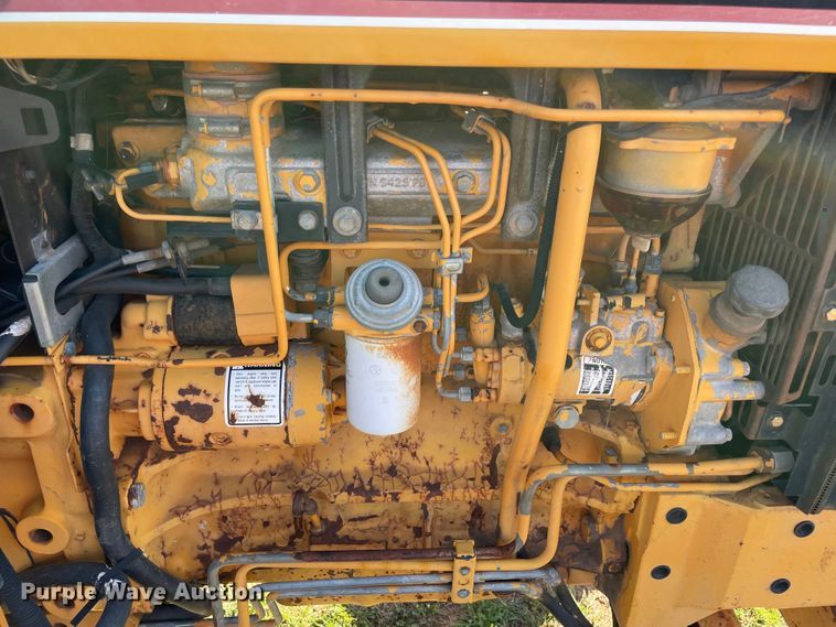 image for item MM9488 1994 Ford 7740  tractor