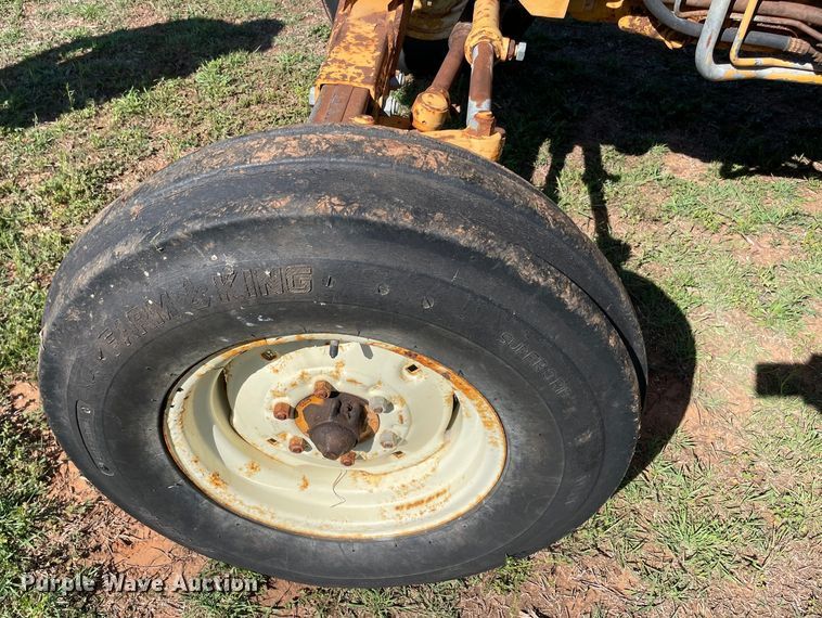 image for item MM9488 1994 Ford 7740  tractor