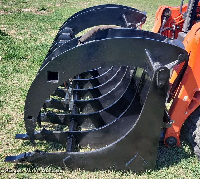 image for item MO9627 Grotrian  skid steer grapple bucket