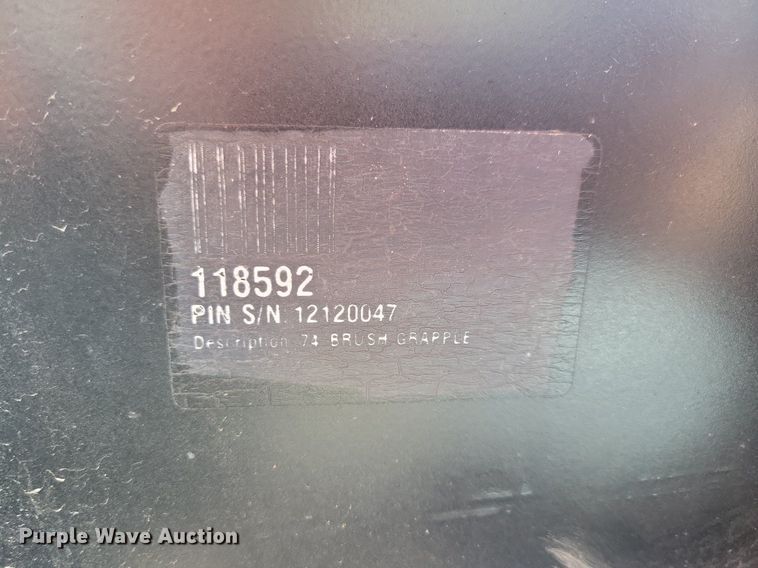 image for item MO9627 Grotrian  skid steer grapple bucket