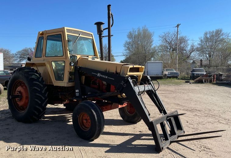 image for item MP9148 1972 Case 1270  tractor