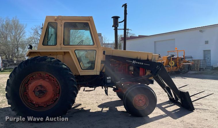 image for item MP9148 1972 Case 1270  tractor