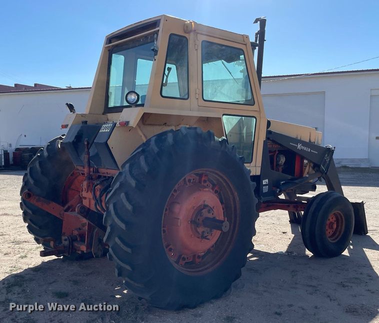 image for item MP9148 1972 Case 1270  tractor