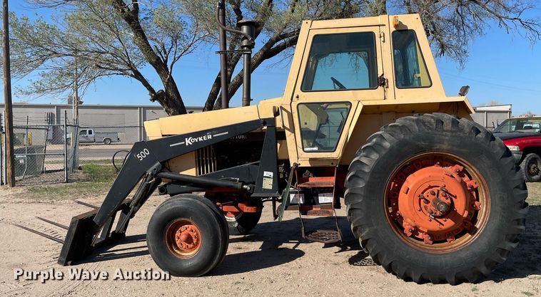 image for item MP9148 1972 Case 1270  tractor