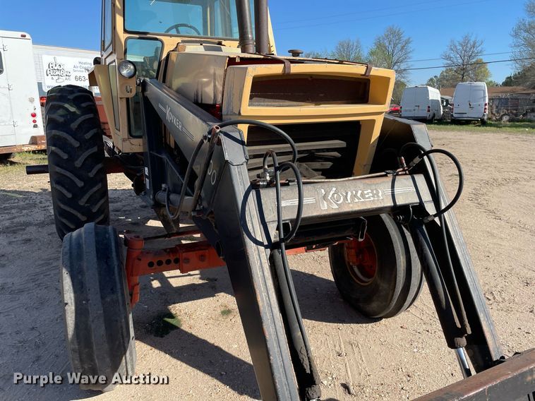 image for item MP9148 1972 Case 1270  tractor