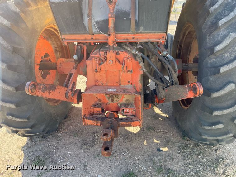 image for item MP9148 1972 Case 1270  tractor