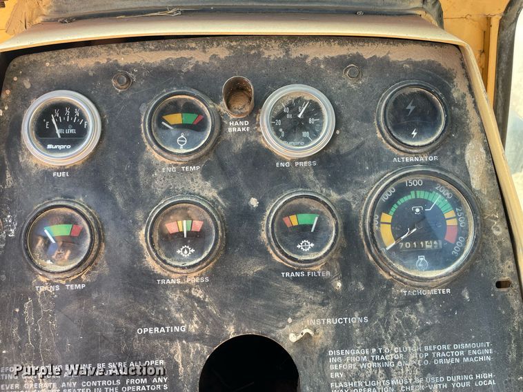 image for item MP9148 1972 Case 1270  tractor