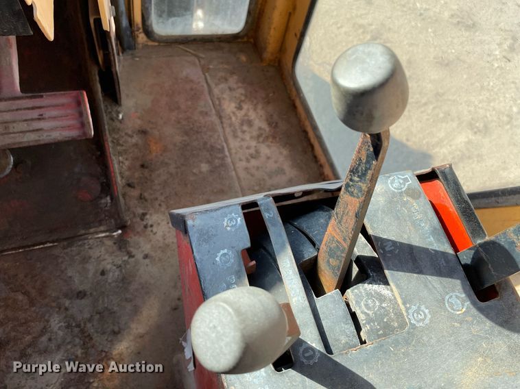 image for item MP9148 1972 Case 1270  tractor