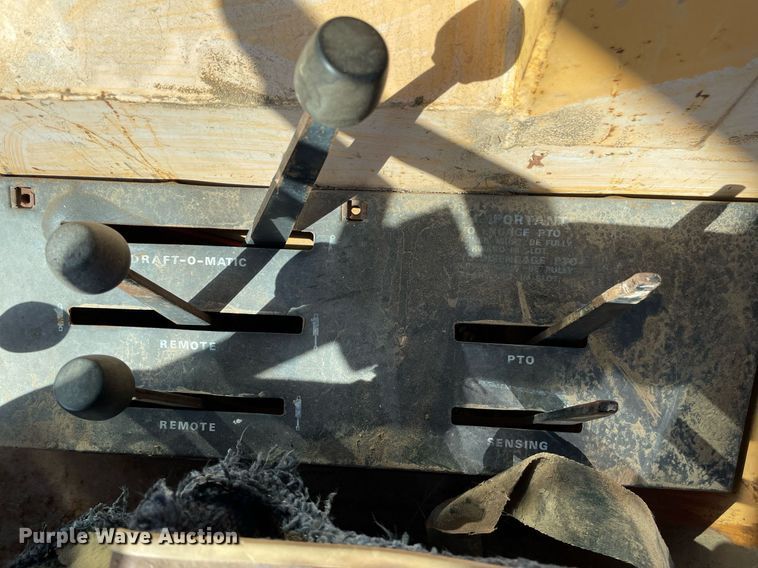 image for item MP9148 1972 Case 1270  tractor