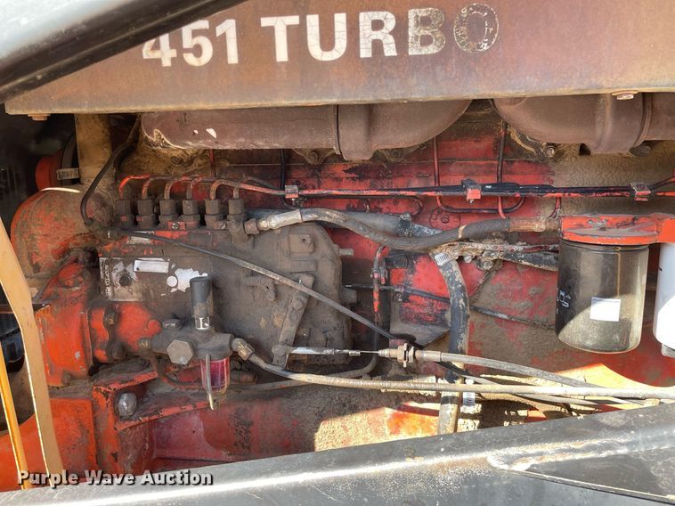 image for item MP9148 1972 Case 1270  tractor