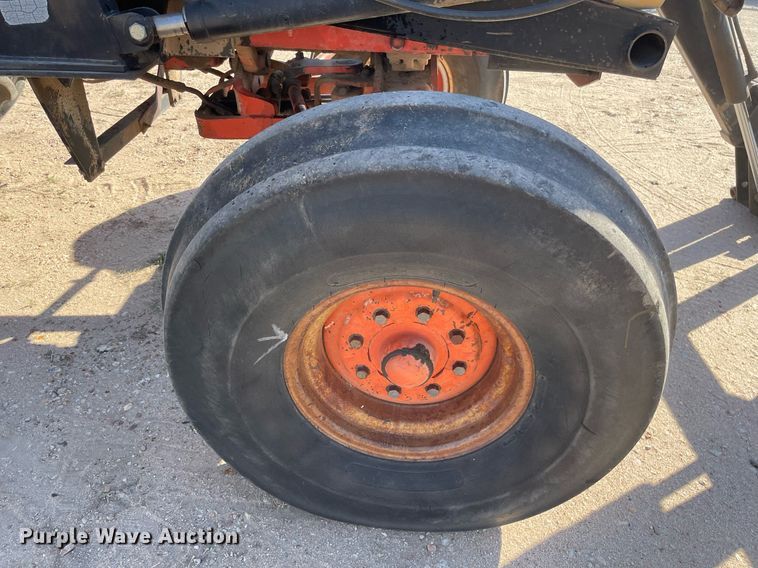 image for item MP9148 1972 Case 1270  tractor