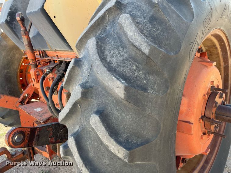 image for item MP9148 1972 Case 1270  tractor