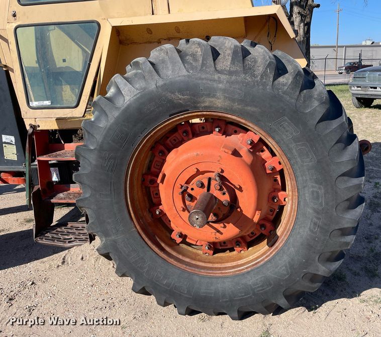 image for item MP9148 1972 Case 1270  tractor