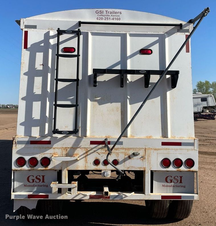 image for item MS9575 2010 General Services GS136  grain trailer