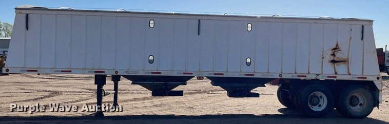 image for item MS9575 2010 General Services GS136  grain trailer