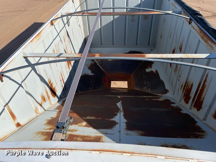 image for item MS9575 2010 General Services GS136  grain trailer