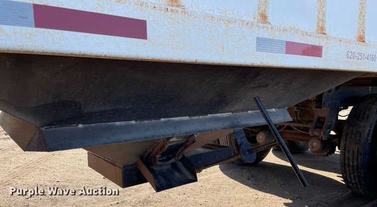 image for item MS9575 2010 General Services GS136  grain trailer