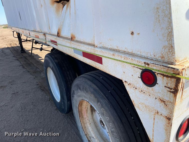 image for item MS9575 2010 General Services GS136  grain trailer