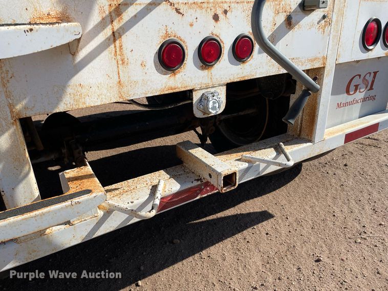 image for item MS9575 2010 General Services GS136  grain trailer