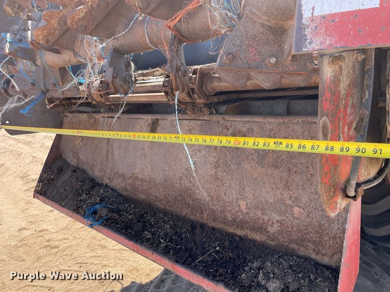 image for item MS9576 1995 Freightliner FLD120  manure spreader truck