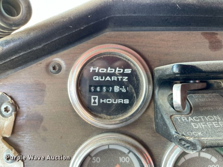 image for item MS9576 1995 Freightliner FLD120  manure spreader truck