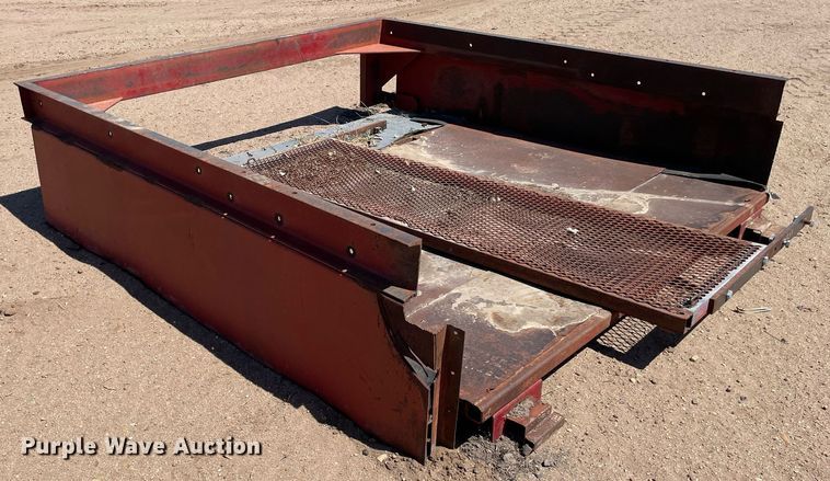 image for item MS9576 1995 Freightliner FLD120  manure spreader truck