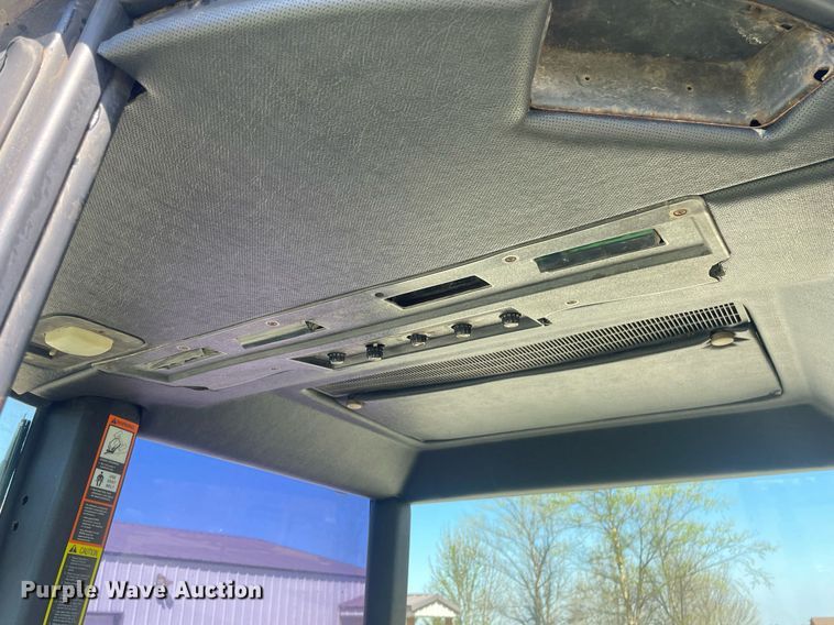 image for item MS9578 John Deere 4240  tractor