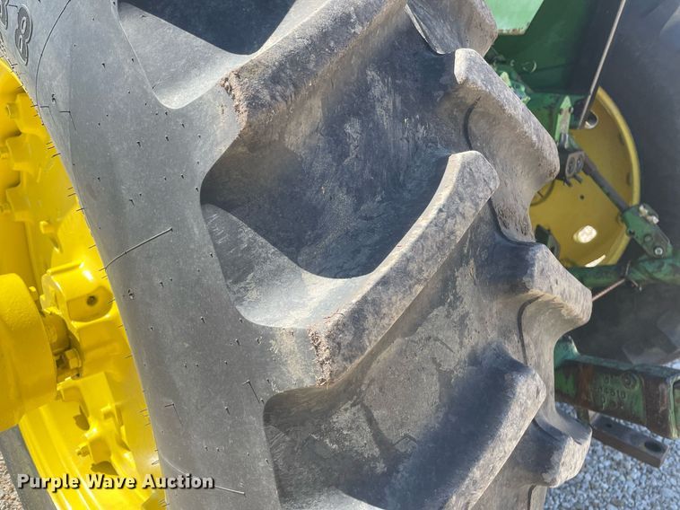 image for item MS9578 John Deere 4240  tractor