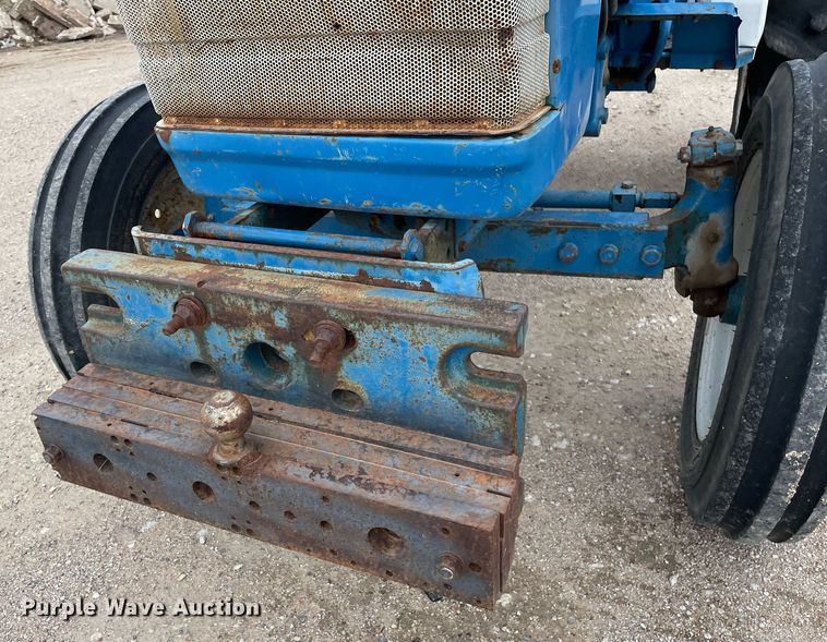 image for item MS9629 Ford 1520  tractor