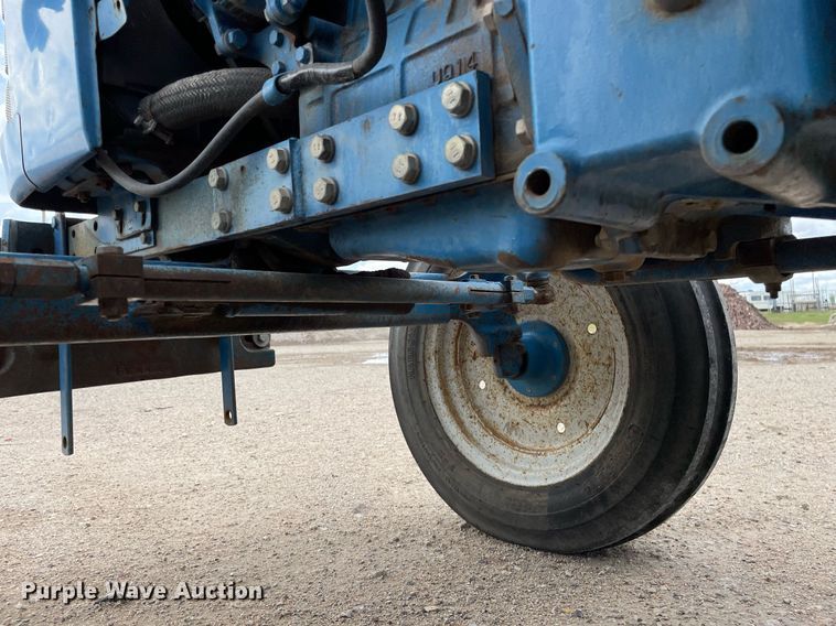 image for item MS9629 Ford 1520  tractor