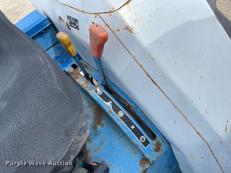 image for item MS9629 Ford 1520  tractor