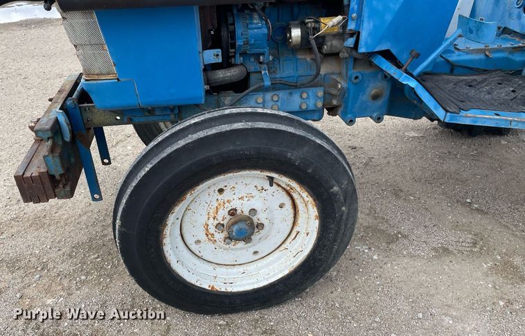 image for item MS9629 Ford 1520  tractor