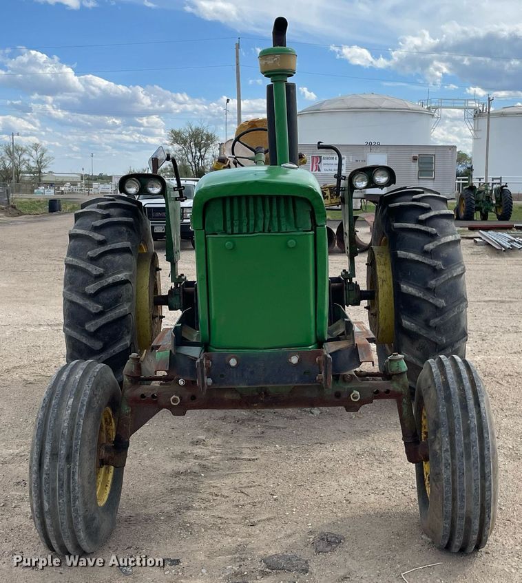 image for item MS9630 1961 John Deere 4010  tractor