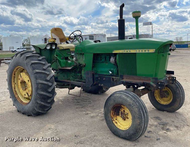 image for item MS9630 1961 John Deere 4010  tractor