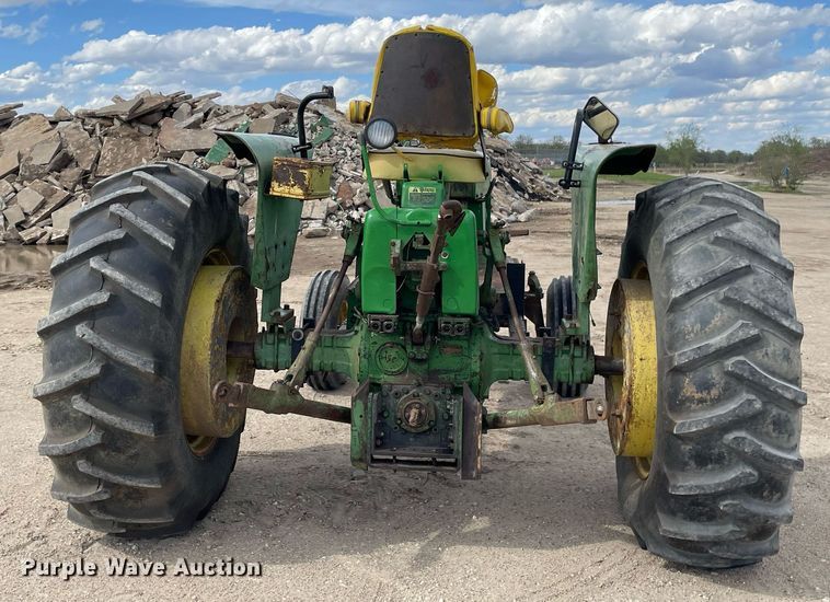image for item MS9630 1961 John Deere 4010  tractor