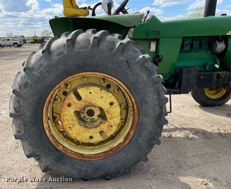 image for item MS9630 1961 John Deere 4010  tractor