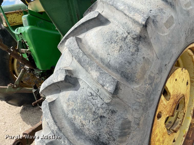 image for item MS9630 1961 John Deere 4010  tractor