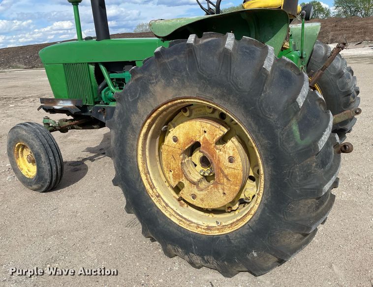 image for item MS9630 1961 John Deere 4010  tractor