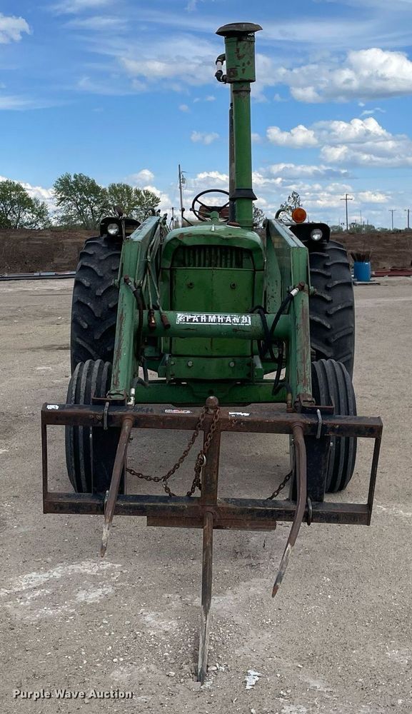 image for item MS9631 1972 John Deere 4320  tractor
