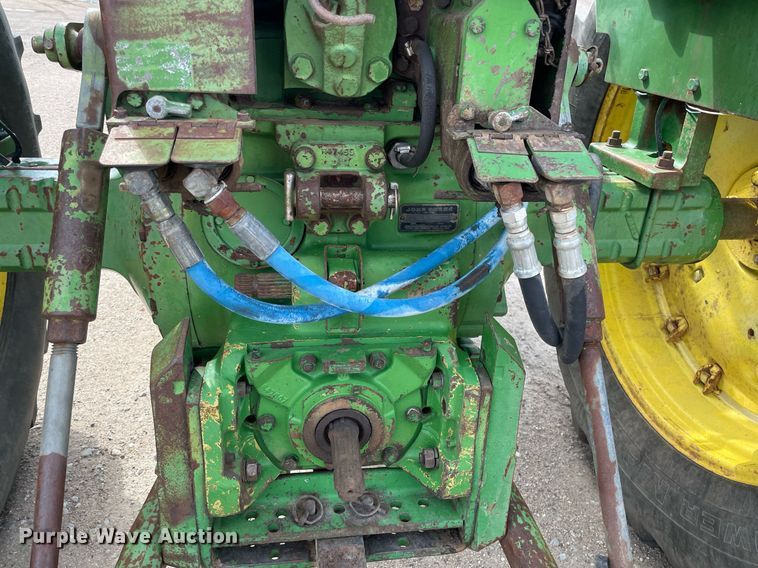 image for item MS9631 1972 John Deere 4320  tractor