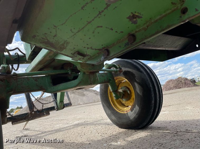 image for item MS9631 1972 John Deere 4320  tractor