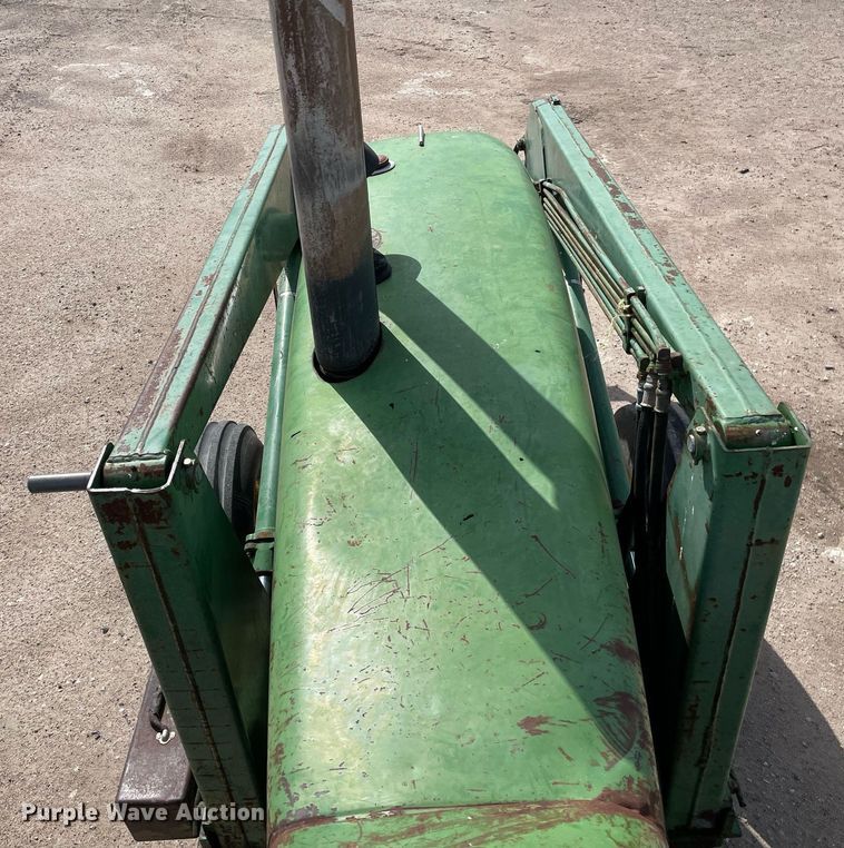 image for item MS9631 1972 John Deere 4320  tractor