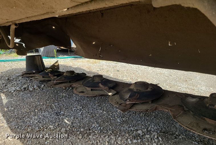 image for item MX9725 2004 Krone AM323S  disc mower