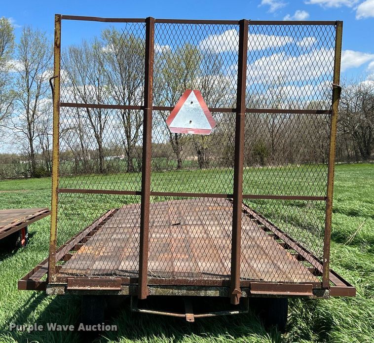 image for item MY9719 Hay trailer