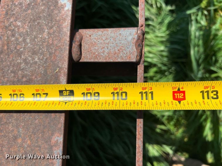 image for item MY9719 Hay trailer