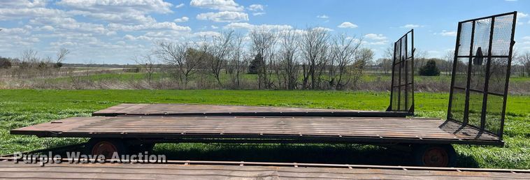 image for item MY9720 Hay trailer