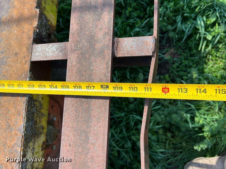 image for item MY9720 Hay trailer