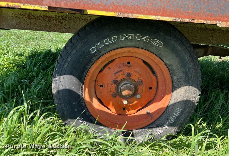 image for item MY9720 Hay trailer