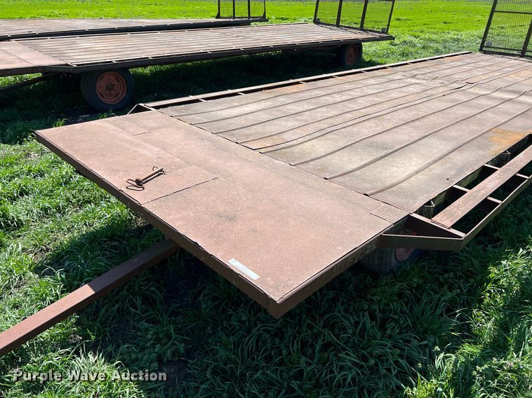 image for item MY9721 Hay trailer