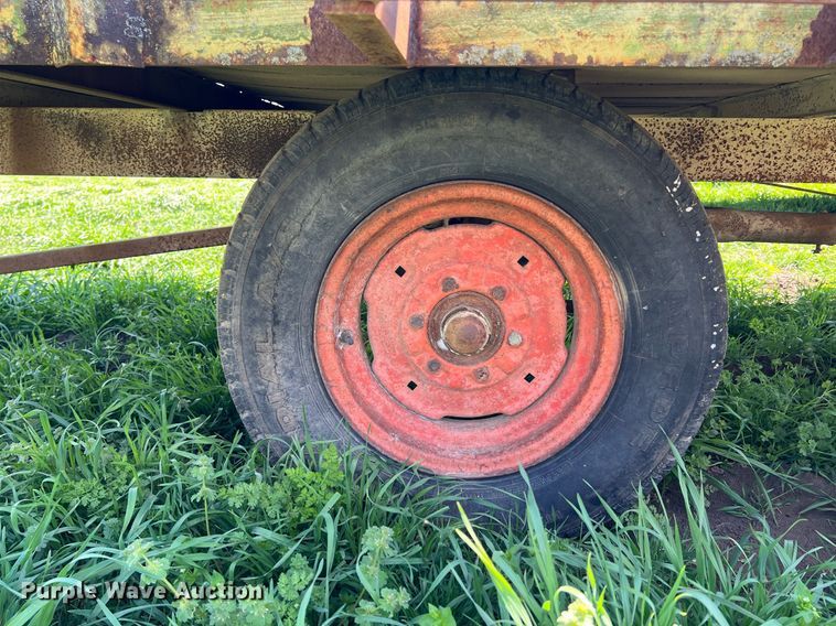 image for item MY9721 Hay trailer